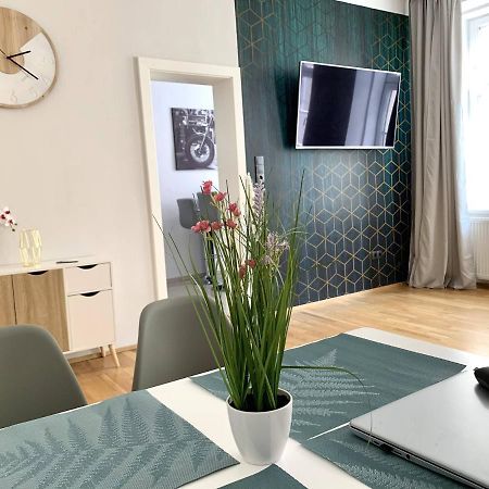 Premium Apartment Am Einsiedlerpark Viyana Dış mekan fotoğraf